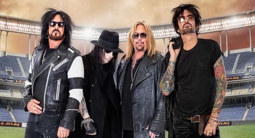 Motley Crue Close Out Sofi In Fashion